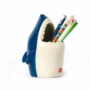 LEGAMI Desk Friends Portapenne in ceramica – Shark