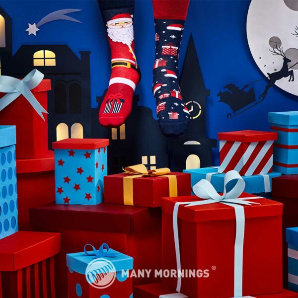 Santa Claus Weihnachtssocken von Many Mornings 2 | Santa Claus Christmas Socks