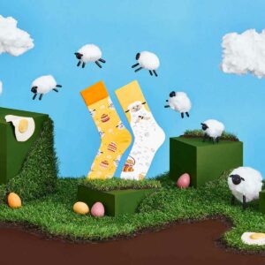 Many Mornings Easter Lamb Schafsocken 2 | Geschenkideen für Ostern