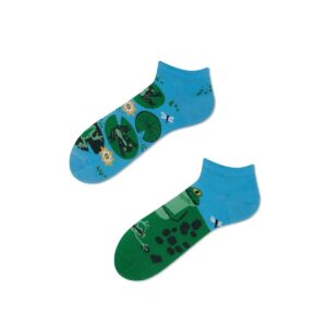 Froggy Frog Sneaker Socks from Many Mornings
